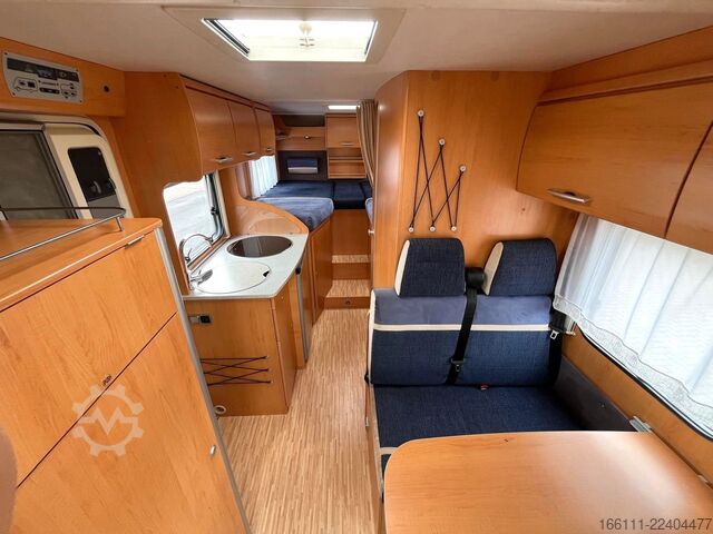 Halvintegreret autocamper HYMER/ERIBA Van 572 - Einzelbetten - Garage - Klima -