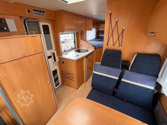 Halvintegreret autocamper HYMER/ERIBA Van 572 - Einzelbetten - Garage - Klima -