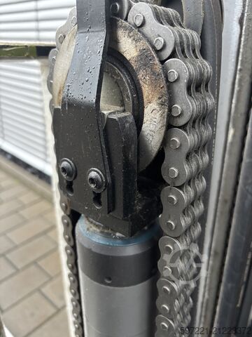 Electric - 3 wheels Jungheinrich EFG 220 464DZ RES//LS//BIS//16.02.2026