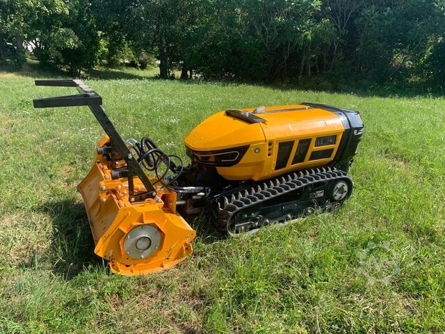 McConnel RC56 slope mower 