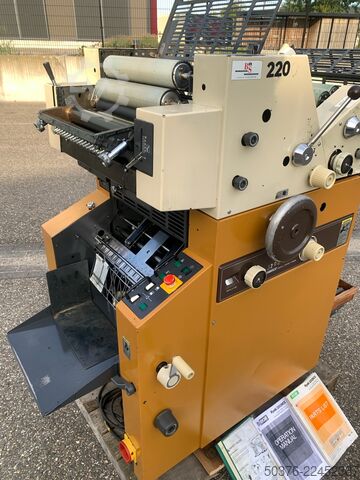  Ryobi- Japan 985CF/3302MCS