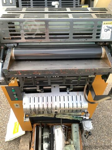  Ryobi- Japan 985CF/3302MCS