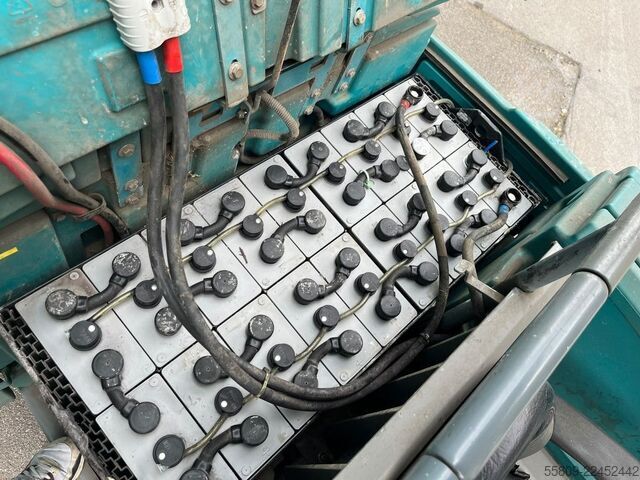 Sscrubber-dryer Tennant T17