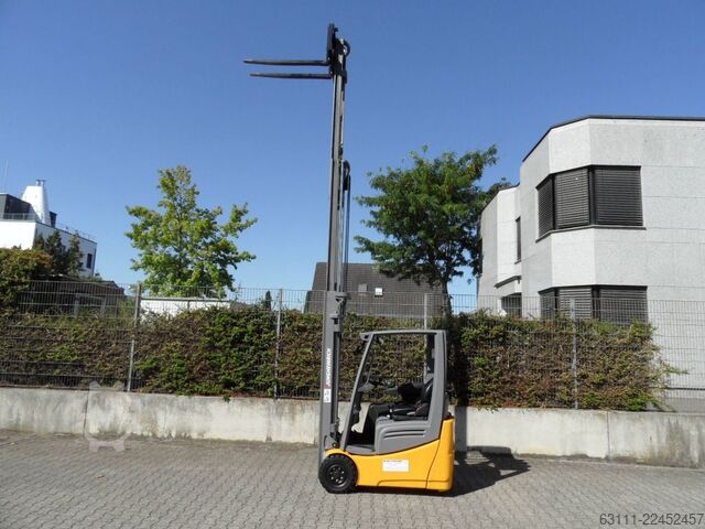 Empilhador eléctrico de 3 rodas Jungheinrich EFG 215 - Triplex - Baujahr 2022