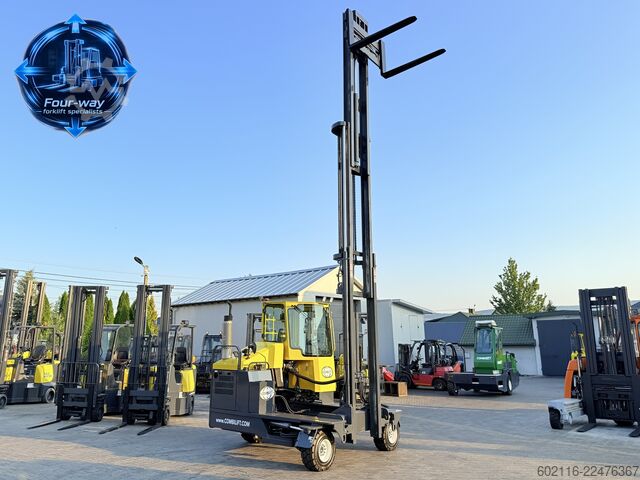 Dört yollu forklift Combilift C5000 XL GAS TRIPLEX 6920 FORK POSITIONE