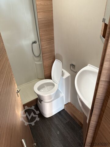 полуинтегриран кемпер Ford Transit Weinsberg Carasuite 2024  | Cambio automatico | 5 posti letto