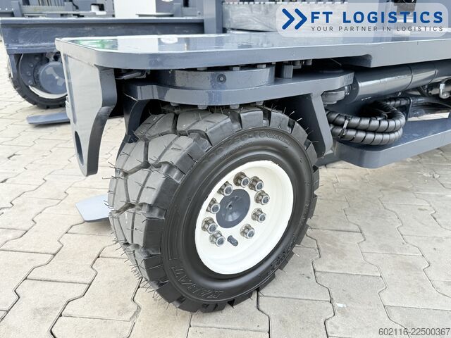  Combilift C4000 GAS TRIPLEX 5550 POSITIONER CABIN