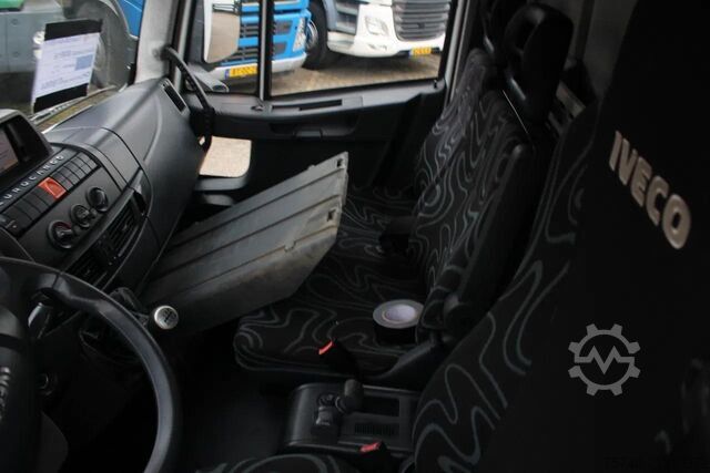 Valigia Iveco Eurocargo 80E18 + MANUAL + EURO 5 + 3 STOELEN