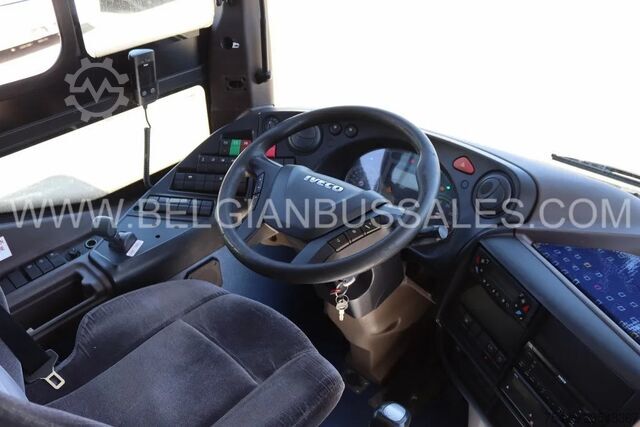 Autocarros interurbanos Iveco Crossway / 13m