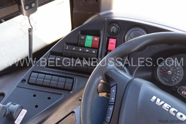 Autocarros interurbanos Iveco Crossway / 13m