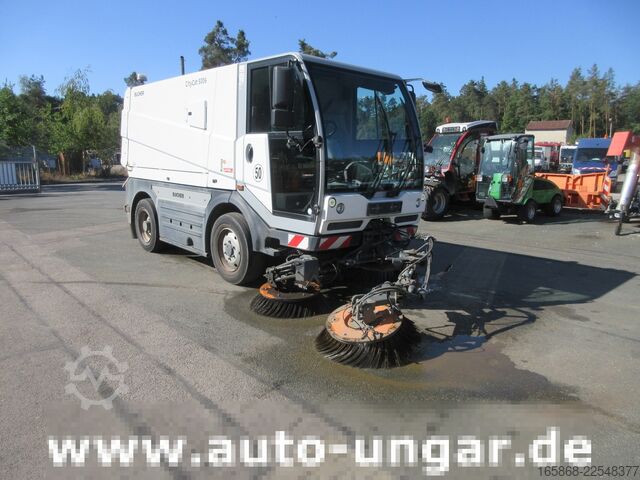 підмітальна машина Bucher CityCat CC 5006 3 Besen Euro 6 Motor 50k