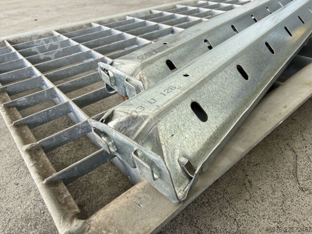 Rayonnage à tablettes / Dim. : 1 282 x 400 mm Dexion HI280 Gitterrostboden und Traversen f. Regal