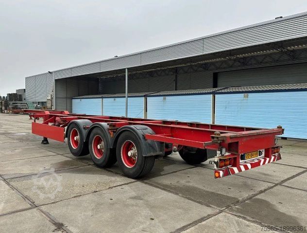 Auflieger-Wechselfahrgestell  Other BFT  3 AXLE   CHASSIS   BPW AXLES   LIFTAX