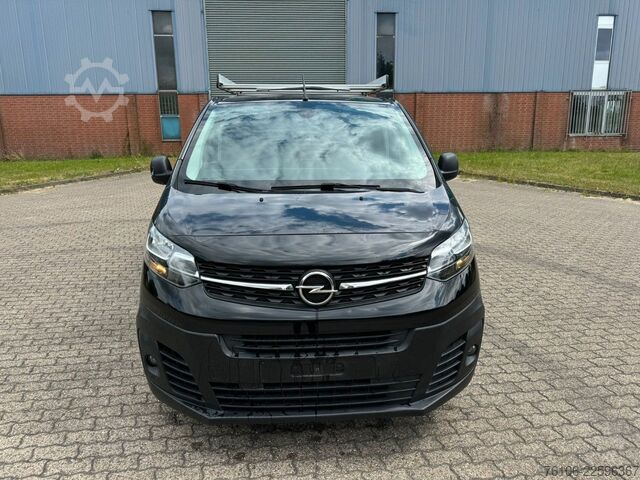 Fourgon tôlé OPEL Vivaro Kasten Edition L  Doppelkabine *Navi*Ahk*
