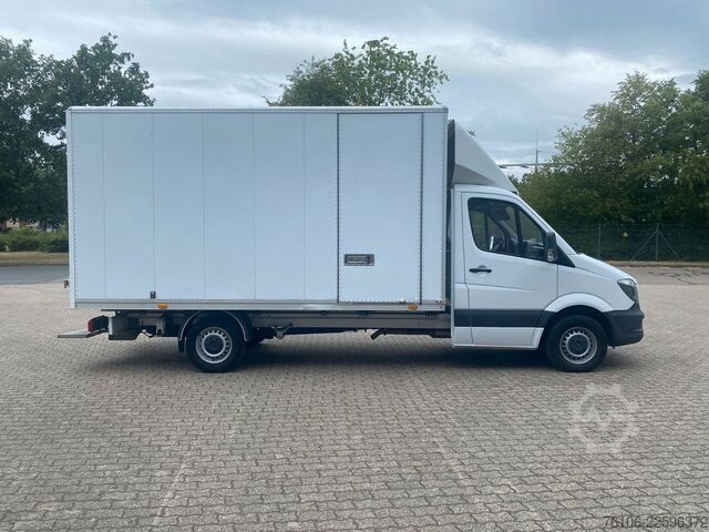 Кутиевиден ван MERCEDES-BENZ Sprinter 316 CDI Koffer *Klima*Ahk*Seiten Tür*