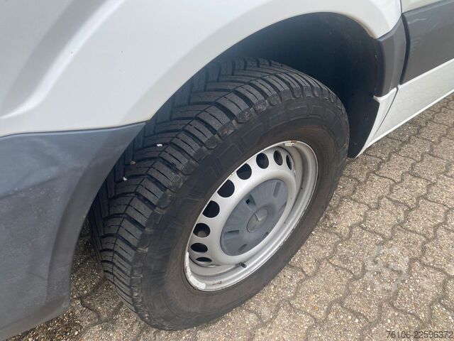 Кутиевиден ван MERCEDES-BENZ Sprinter 316 CDI Koffer *Klima*Ahk*Seiten Tür*