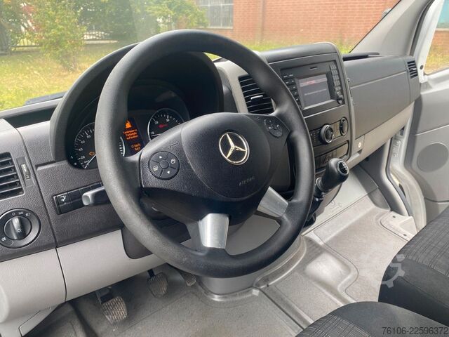 Кутиевиден ван MERCEDES-BENZ Sprinter 316 CDI Koffer *Klima*Ahk*Seiten Tür*