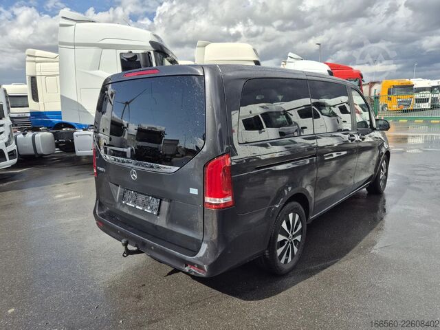 รถโดยสาร Mercedes-Benz V-klasse 300 CDI