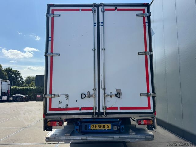 βαλίτσα Renault D16 / Tail Lift / Euro 6 / TUV: 6-2027 / NL Truck