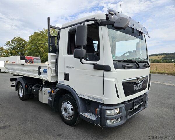 üç yönlü damperli kamyon MAN TGL 8.220 FK 4x2