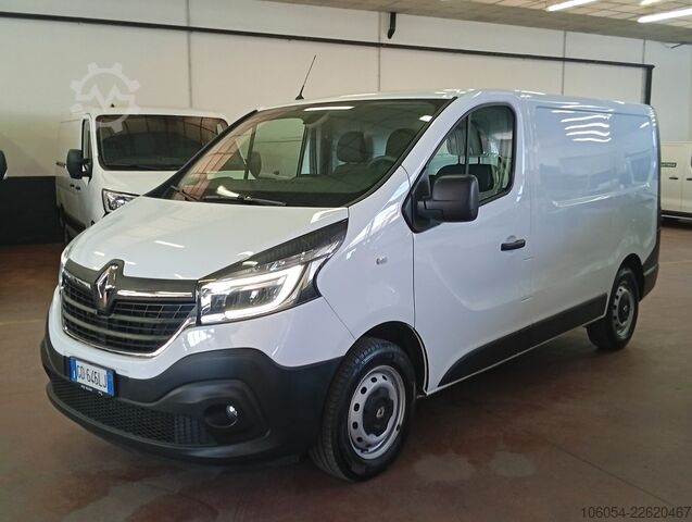รถตู้ตู้ทึบ Renault Trafic