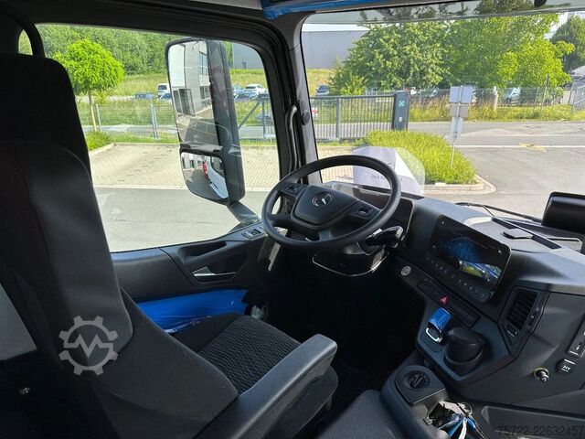 3-stranný sklápač Mercedes-Benz Arocs 3348 AK 6x6 Krankipper mit Fassi F195A2.24