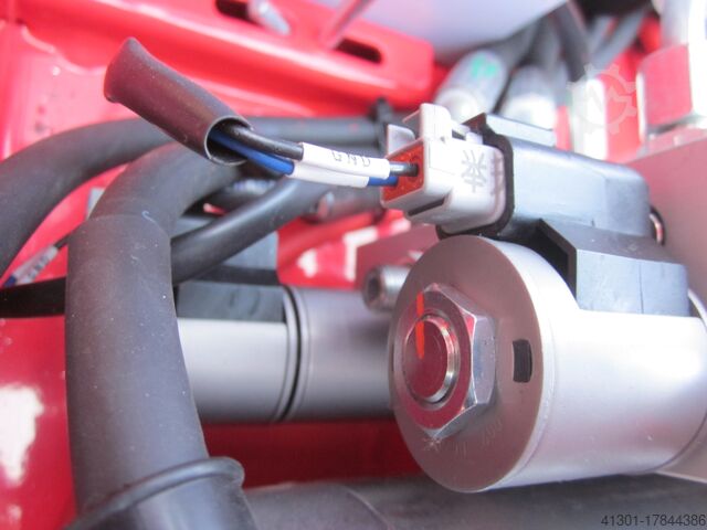 Scissor lift HERED LIFT HC0610E