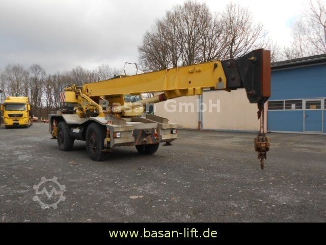 Autožeriav Coles Cranes
