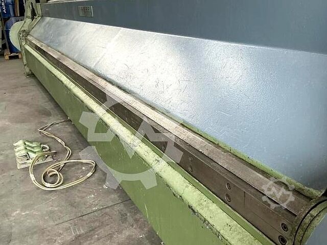 เครื่องพับ GRIEBEL 011 - 6050x1,5mm