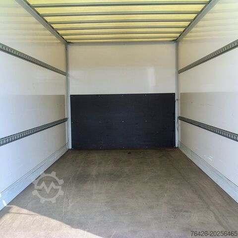 Fourgon avec plate-forme hydraulique Iveco Daily 72 C 18 P Hi Matic