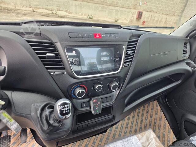 Vyklápacia dodávka IVECO 35