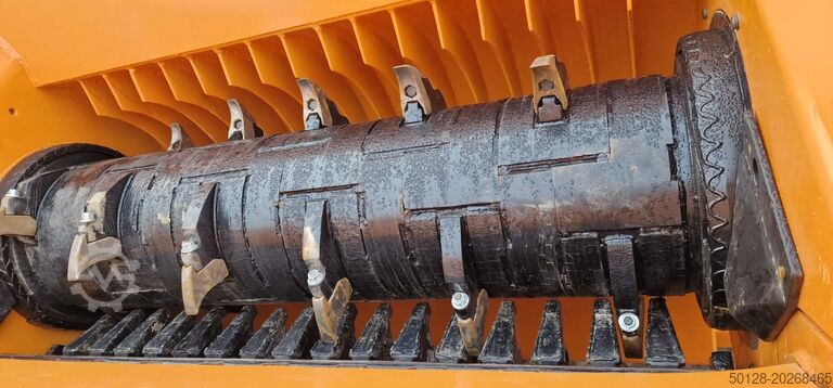 Nhà máy băm nhỏ Doppstadt DW2560E Büffel elektrisch