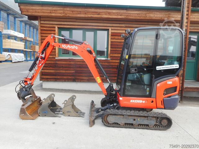 Minikoparka Kubota KX019-4 POWERTILT