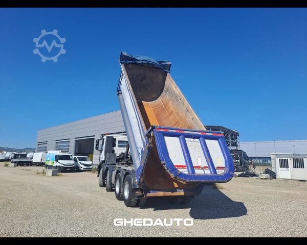 Standardni tegljač IVECO AD410T50 - RIBALTABILE ANDREOLI RIMORCHI