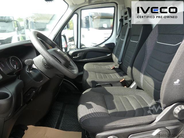 Xe van mui cao IVECO 35S16A8V Automatik, Rü-kamera