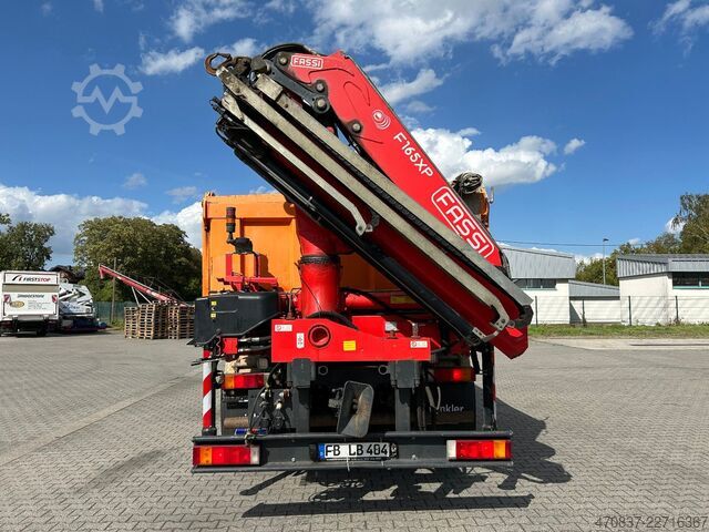 Autocamion basculant tridirecțional DAF CF 510 / Bordmatik / abnehmbarer Kran + Funk