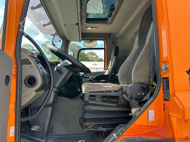 Autocamion basculant tridirecțional DAF CF 510 / Bordmatik / abnehmbarer Kran + Funk