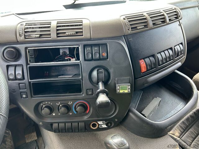 Autocamion basculant tridirecțional DAF CF 510 / Bordmatik / abnehmbarer Kran + Funk