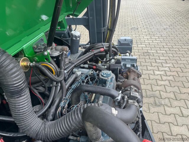 Nelosreittinen trukki Combilift CB3000// Diesel// Perfect / Only 5185 h
