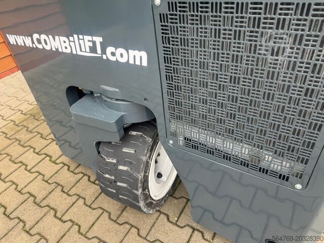 Nelosreittinen trukki Combilift CB3000// Diesel// Perfect / Only 5185 h