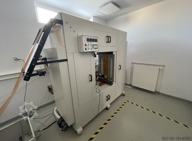 Automatischer Rolle-zu-Rolle-Siebdruck Lingtie (Xiamen) Machinery LTA-5060