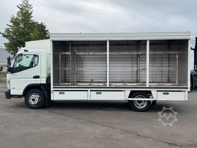 Camion de boissons FUSO CANTER 9 C 18 / Gefach-Aufbau