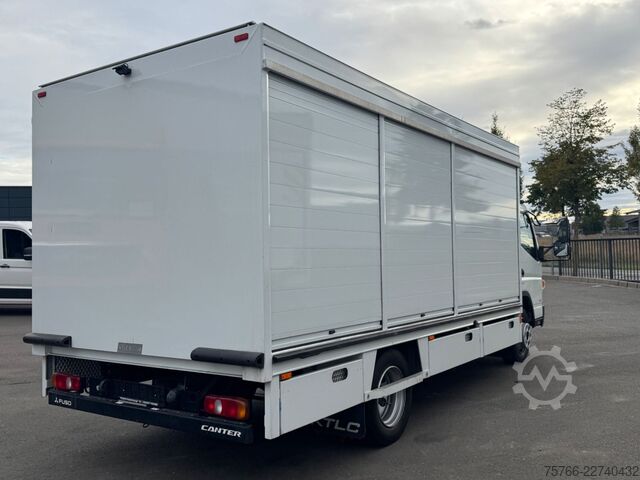 Camion de boissons FUSO CANTER 9 C 18 / Gefach-Aufbau