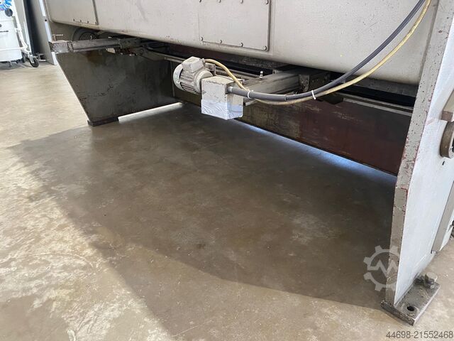 Kéo cắt tôn 3150 mm VÖEST-ALPINE BTHS-8x3150