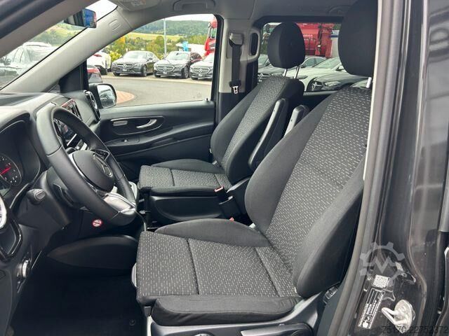 Minibussi Mercedes-Benz Vito 116 CDI Tourer Select 9G AHK2,5to LED
