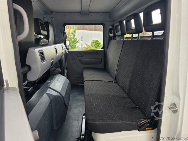  Mitsubishi Fuso Canter 7C18D DoKa 7 Sitze AHK
