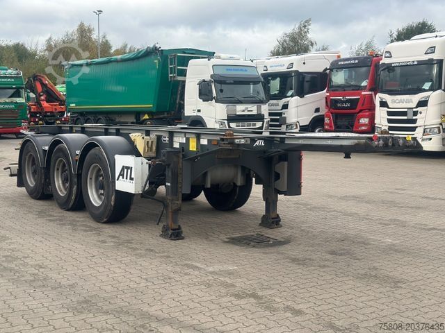 Poluprikolica za izmjenjive sanduke VAN HOOL Container ADR FL AT EXII EX III Lift 20 ft