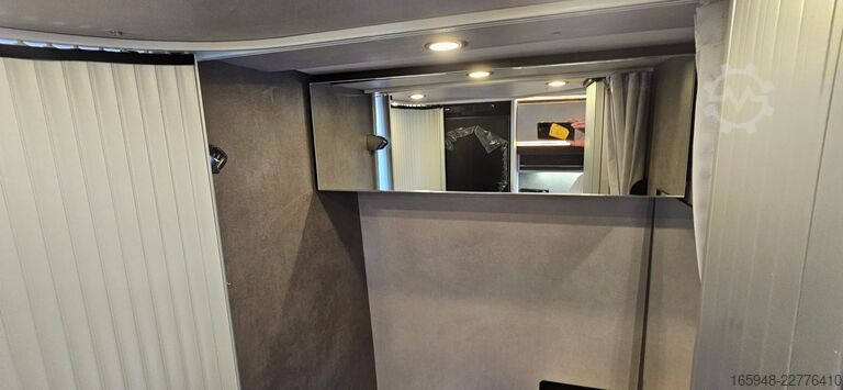 Kastenwagen Wohnmobil / Campervan PÖSSL PÖSSL Summit Shine 640 R*Premiumausstattung