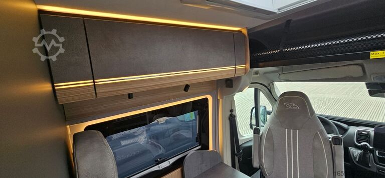 Xe cắm trại PÖSSL PÖSSL Summit Shine 600 L Elegance*Automatik*