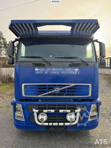 Транспортировщик автомобилей Volvo FH12 4x2 Car freight w/ Lohr trailer